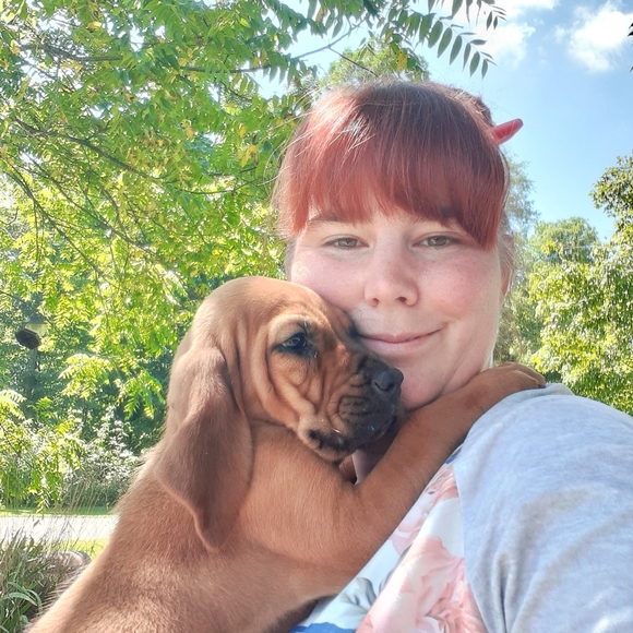 Meet your Posher, Stephanie - Picture 9 of 16